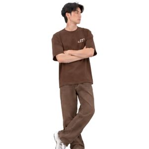 T-shirt à col rond marron surdimensionné pour homme avec pantalon marron coupe décontractée, tenue streetwear décontractée - Product Image 4
