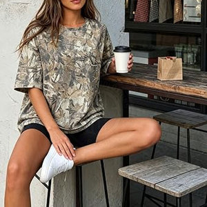 Camisetas extragrandes para mujer, de alta calidad, algodón suave, corte holgado, manga corta, tops casuales para mujer, venta de ropa en línea - Product Image 4