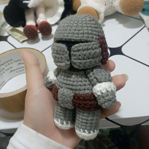 Muñeco Amigurumi de Ganchillo Hecho a Mano, Juguete de Lana Tejido Personalizado, Regalo Decorativo, Venta al por Mayor, Hecho en Vietnam TUYET DUNG - Product Image 1