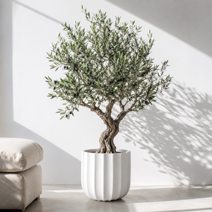 Juego de Macetas de Fibra de Vidrio para Jardín Hieta, Cilindro Blanco Acanalado, Moderno, para Interiores y Exteriores, Juego de 4 Tamaños, 25-50 cm - Product Image 4