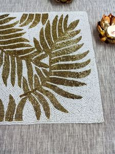 Set de table rond en verre perlé personnalisé, motif palmiers, brodé à la main, pour décoration de table de mariage tropical - Product Image 2