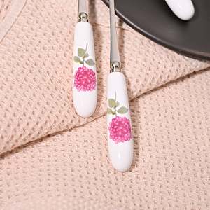 Chic <b>Set</b> of 6 Ceramic Ruffled Pink Forks Cute Metal and Wood Handle for Dinner Fruit and Dessert Use - Product Image 2