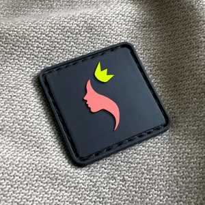 Parches de Goma PVC 3D Personalizados con Logotipo, Parches de Goma Suave con Diseño de Animales en Relieve para Ropa, Bolsos y Gorras, Fabricante OEM ODM - Product Image 5