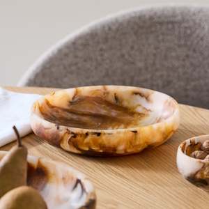 High Quality Handcrafted Resin Bowl High-Polished Wood Soup Noodle Serving Kitchenware Handmade Rice Plate - Product Image 2
