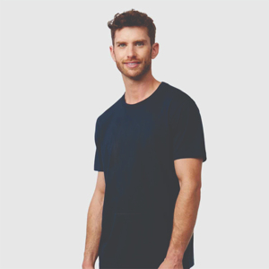 เสื้อยืดคอเต่าแขนสั้นผู้ชายขายดีที่สุด ทรงปกติ ผ้าผสมโพลีเอสเตอร์/คอตตอน คุณภาพสูง ถักทออย่างดี - Product Image 2