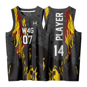 Uniformes de Baloncesto Personalizados con Transferencia Térmica, Cuello Redondo, 100% Poliéster, Transpirables, Secado Rápido, Conjunto de Camiseta y Pantalones Cortos - Product Image 4