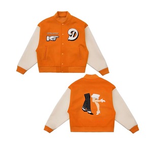 Blouson universitaire orange pour homme, style preppy, avec patch brodé lettre D, design printemps-été, col montant, coupe classique - Product Image 1
