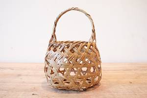 Premium Wabisabi Japanese Bamboo Ikebana Basket Artist Signed <b>Small</b> Handwoven Flower <b>Vase</b> Supplier Manufacturer - Product Image 1
