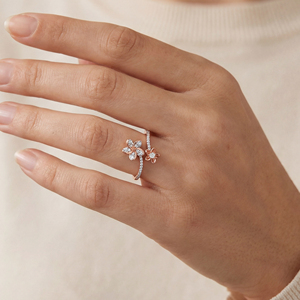 Bague de fiançailles haut de gamme pour femme, diamants marquise de 0,35 ct, bande ouverte avec accents floraux, prix de gros - Product Image 2