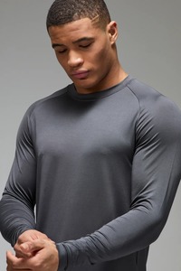 Camiseta de manga larga ajustada para hombre, para gimnasio, entrenamiento, atlética, con cuello redondo, informal, para fitness. - Product Image 4