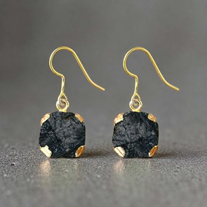 Pendientes de Aro Colgantes de Cornalina Natural en Bruto Ratnarachit al por Mayor, Chapados en Oro de 18k con Engaste de Canal, Minimalistas, con Gema de Alambre, Unisex - Product Image 3