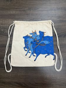 ถุงผ้าฝ้ายรีไซเคิลขนาด 10x14 นิ้ว ลายปักดอกกุหลาบ ปิดด้วยเชือกผูก  รับผลิตแบบ OEM พร้อมตัวเลือกสกรีนโลโก้แบรนด์ สำหรับใส่ต่างหู - Product Image 3