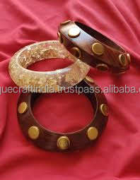 Bracelet en résine de haute qualité, élégant, accessoires pour femmes, bijoux de mode pour femmes, fabriqué en Inde - Product Image 3