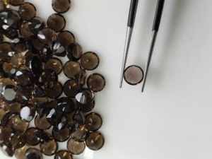 Quartz fumé naturel 6,5 mm, taille brillante ronde, meilleure qualité, pierre précieuse en vrac pour la fabrication de bijoux - Product Image 3