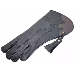 New Design Bird-Handling Falconry Leather Gloves Made With Premium Quality Leather Double Layer Falcon Gloves - Product Image 5