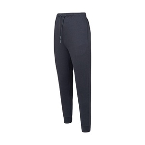 Ensemble survêtement pour homme, sweat-shirt à capuche rouge avec pantalon noir, couleur unie, vêtements décontractés, manches longues, fermeture à cordon, 100% coton - Product Image 4