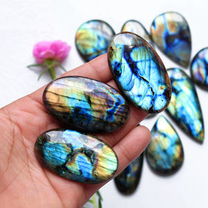 Cabujones de labradorita de alta calidad, piedras preciosas naturales sueltas, multicolor, pulidas a mano, para la fabricación de joyas, venta al por mayor, África. - Product Image 3