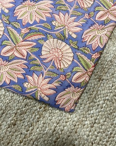 Tela de Algodón Bohemia Estampada a Mano con Diseño Floral, Ligera, 110 GSM, para Textiles del Hogar, Vestidos, Bolsos, Cortinas y Fundas - Product Image 2