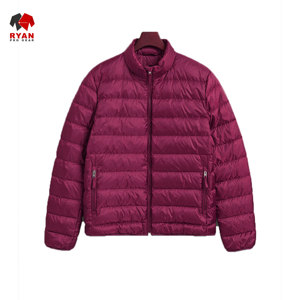 แจ็คเก็ตพัฟเฟอร์แบบสั่งทำพิเศษสำหรับผู้ชายจาก Ryan Pro Gear พร้อมดีไซน์กระเป๋าและโลโก้ที่ปรับแต่งได้ - Product Image 2