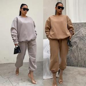 ชุดวอร์มผู้ชายแบบเรียบ หนานุ่ม ไซส์ใหญ่พิเศษ ผ้าฝ้าย 100% แขนสั้น คอกลม ชุดสเวตเชิ้ต ชุดวอร์มผู้หญิง - Product Image 3