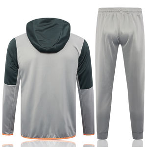 Vente en gros d'usine, nouveaux ensembles de vêtements d'entraînement de football personnalisés avec logo d'équipe, vêtements de sport pour hommes de haute qualité, 100% polyester, haute qualité - Product Image 2