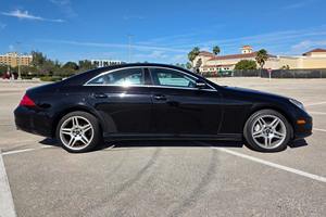 Mercedes-Benz CLS-500 de 2006 - Product Image 2