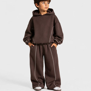 Conjunto Deportivo Personalizado para Niños, Sudadera con Capucha de Primera Calidad, 100% Algodón, Traje Deportivo para Niños - Product Image 1
