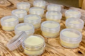 Cera de Candelilla de Alta Pureza, Grado Cosmético, Cera de Candelilla Orgánica Pura, Grado Cosmético Orgánico, 98% Cera de Candelilla, CAS 8006-44-8 - Product Image 3