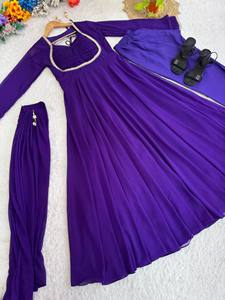 ชุดเดรสผ้าจอร์เจตต์เทียมพรีเมียม ปักเลื่อม 9 มม. แขนลูกไม้ประดับมุก ด้านหลังแบบแฟนซี ชอลี ผ้าฝ้ายเนื้อนุ่มด้านใน - Product Image 5