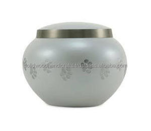 Top Quality Brass Cremation Pet Memorial Urns Funeral Pet <b>Keepsake</b> Urns Burial Urns With High Quality at Low Price - Product Image 2