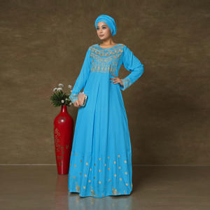 Kaftan en rayonne brodé avec corsage richement orné de broderies, silhouette fluide pleine longueur et finition en tissu doux pour tenue de fête - Product Image 2