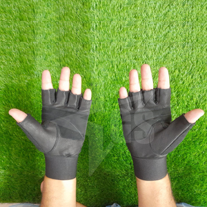ถุงมือยิมยกน้ำหนักสำหรับผู้ใหญ่หนัง PU สายรัดข้อมือปรับได้น้ำหนักเบาฟิตเนสเพาะกายถุงมือยิม - Product Image 3