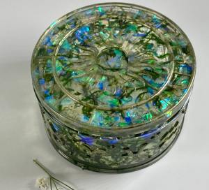 Boîte à Bijoux en Résine Faite Main de Qualité Supérieure, Organisateur Décoratif Floral pour Bijoux, Petit Conteneur Cadeau Personnalisé en Résine pour Bijoux - Product Image 1