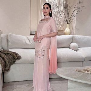 Kurti de diseñador de seda romana pesada con bordado de cristal, Sharara Palazzo con corte Kali y Dupatta de gasa bordada para mujer | - Product Image 1