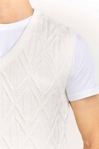 Suéter de punto rasgado sin mangas con logo personalizado, 100% acrílico, estilo urbano, para hombre, cuello redondo. - Product Image 2