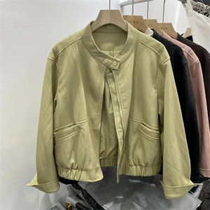 Chaqueta de cuero acolchada de invierno para mujer, con capucha, cuello alto, estilo casual holgado, negra, estilo motociclista, lavada - Product Image 1