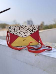 กระเป๋าหนังลายสัตว์หลากสีสันสไตล์ตะวันตก กระเป๋าหลากสีสำหรับผู้หญิง ขายดี กระเป๋าหนังรีไซเคิลสะพายข้างอเนกประสงค์ - Product Image 4