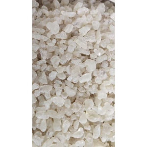 Goma Damar Natural Seca de Color Amarillo Pardo de Calidad Excepcional para Uso en Resinas Naturales, Barnices y Pinturas - Product Image 1