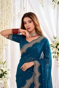 Sari en soie turquoise avec bordure brodée de motifs étoiles pour les occasions de mariage et de Diwali, sari traditionnel pour femmes, longueur au sol, protection solaire - Product Image 2