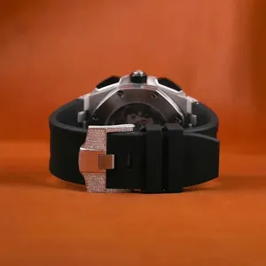 Montre Classique de Luxe pour Homme à Quartz, Diamants Moissanite VVS Sertis, Bracelet en Cuir Noir, Cadran à Aiguilles, Résistance à l'Eau 10 ATM - Product Image 2