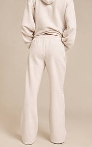 Conjunto de Sudadera Oversize y Pantalones Jogger de Pierna Ancha para Mujer al por Mayor - Ropa Casual de Dos Piezas para Descansar - Product Image 5