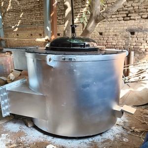 Horno de Fusión de Alúmenes de Aluminio a Gas de 100 KG de Diseño Fijo, Disponible a un Precio Razonable - Product Image 1