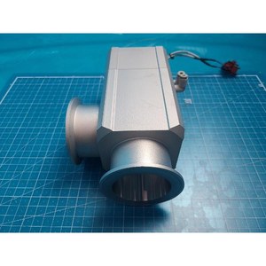 Vanne d'angle haute pression SMC XLD-50 XLD-50L-M9BA, utilisée comme pièce détachée pour équipement semi-conducteur d'occasion - Product Image 3