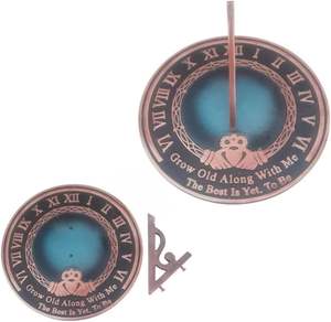 Horloge solaire en laiton de 10 pouces avec motif peint pour jardin, extérieur, cour, décoration intérieure et cadeau pour les amateurs de jardinage - Product Image 4