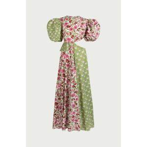 Robe longue bleue à imprimé audacieux avec une belle harmonie de couleurs et une fente latérale au niveau de la taille, pour un style moderne. - Product Image 3