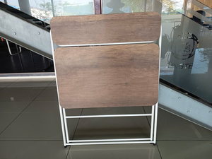 โต๊ะพับได้แบบเคลื่อนย้ายได้ทันสมัยสำหรับเล่นเกมคอมพิวเตอร์ในพื้นที่ขนาดเล็กพร้อมโครงไม้พื้นผิวโต๊ะระดับพรีเมียมชั้นวางหนังสือ - Product Image 3