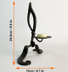 Porte-bougie rustique en métal forgé à la main, support de bougie abstrait en fer martelé pour la décoration du salon et de la table - Product Image 6