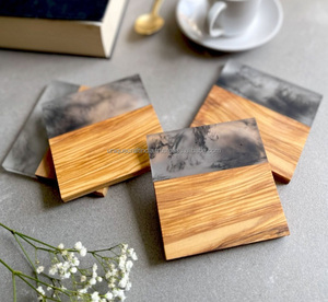 Posavasos de madera de resina creativos de madera y resina de forma personalizada con patrón de modelo para regalo de inauguración de la casa - Product Image 1