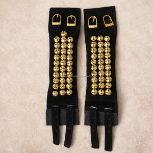 Ghungroo de Bharatnatyam de 3 filas y 61 campanas, de terciopelo negro y metal, hecho a mano, para doble cinturón, instrumento musical y accesorio de danza - Product Image 1