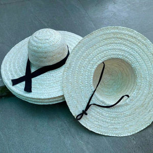 Chapeau Fedora en paille de palmier à large bord en gros-Chapeau en jonc de mer garni de ruban-Chapeau de paille bon marché logo personnalisé pour cadeau d'événement de fête - Product Image 1